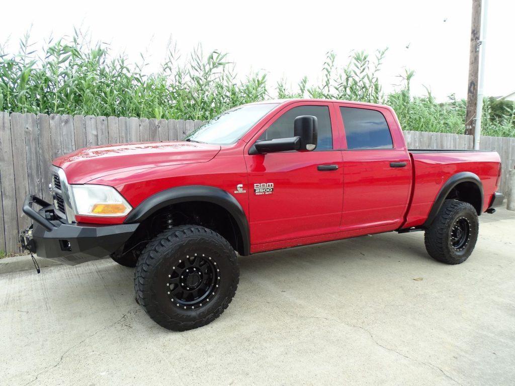 well equipped 2012 Dodge Ram 2500 ST lifted