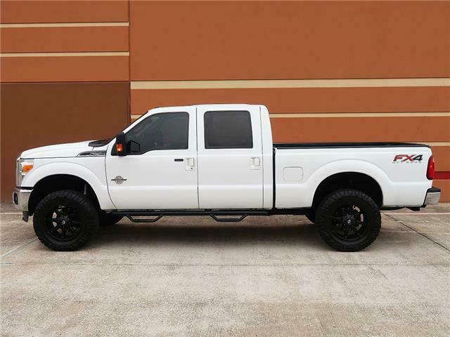 well equipped 2012 Ford F 250 Lariat pickup lifted