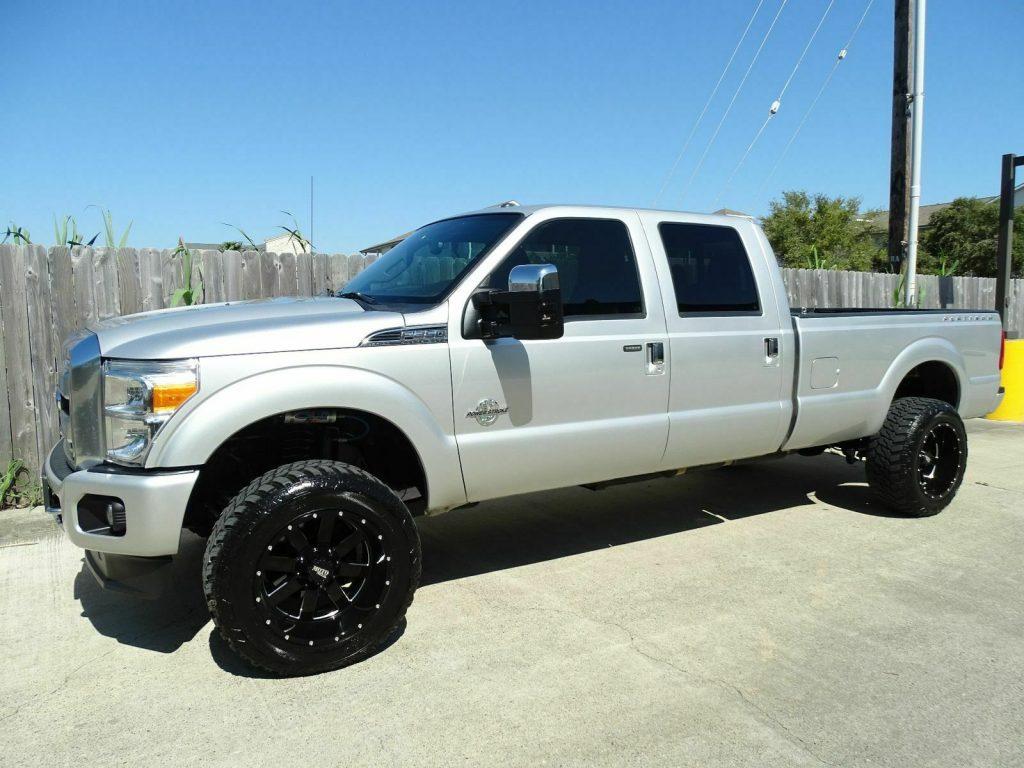 loaded 2013 Ford F 350 Lariat lifted