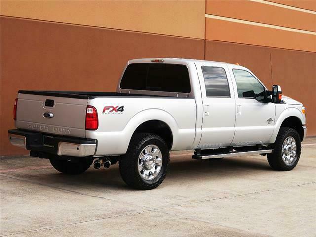 well optioned 2013 Ford F 250 Lariat lifted