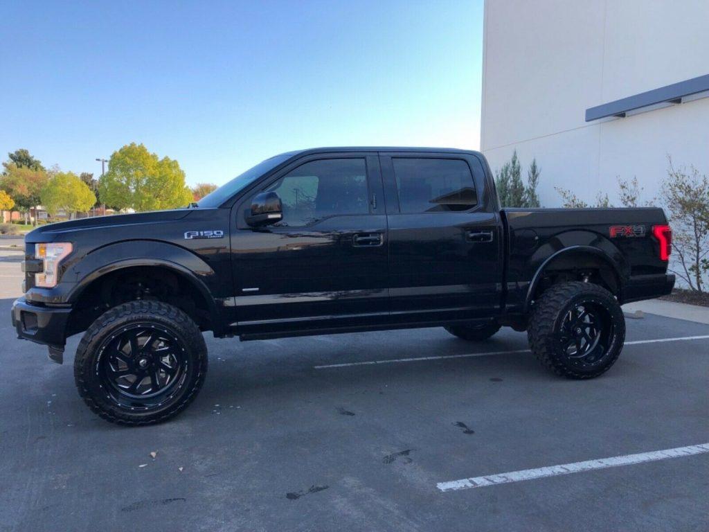 clean 2015 Ford F 150 Lariat pickup lifted