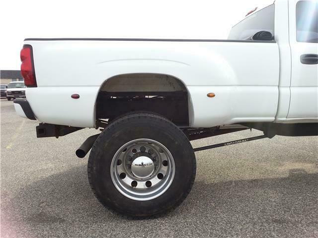 new parts 2007 GMC Sierra 3500 lifted