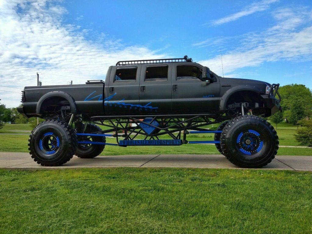 stretched 2005 Ford F 350 lifted