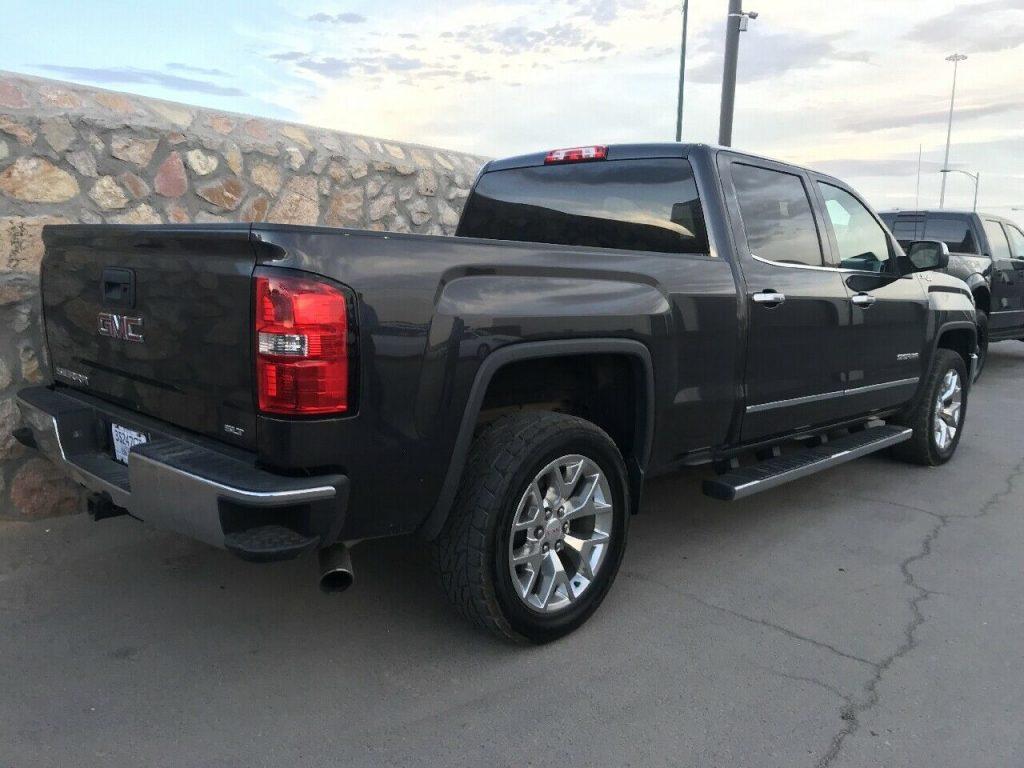 strong 2015 GMC Sierra 1500 lifted