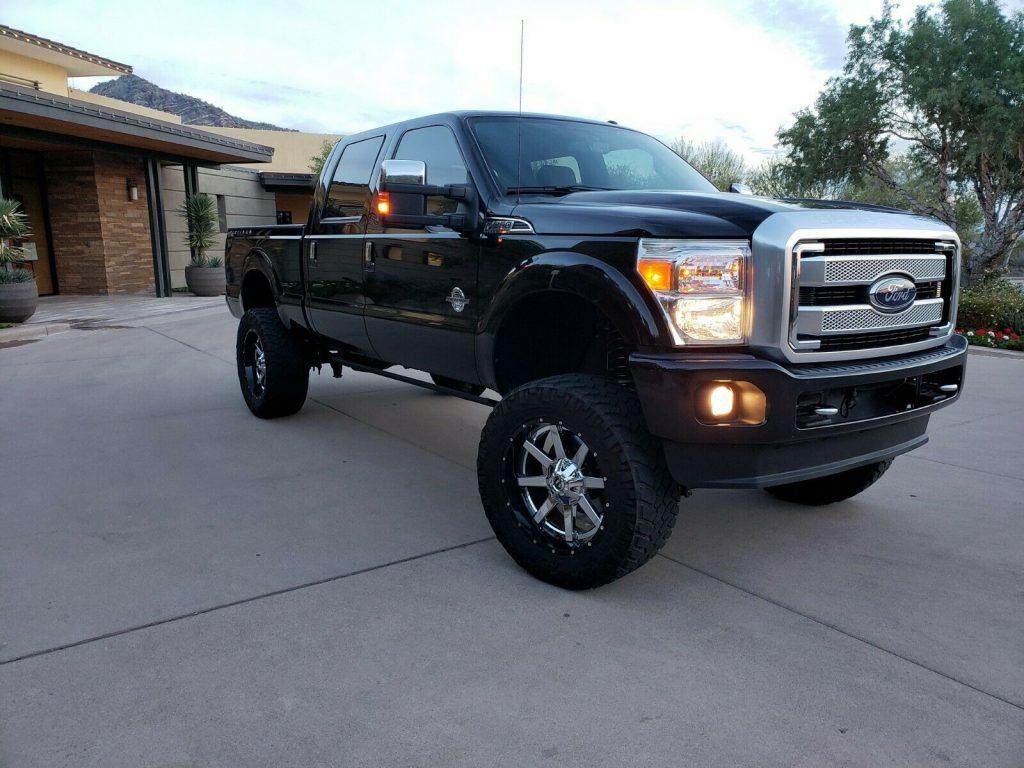 very nice 2016 Ford F 250 PLATINUM lifted