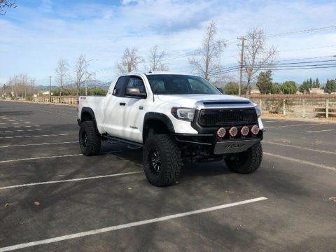 well equipped 2015 Toyota Tundra Double cab lifted for sale