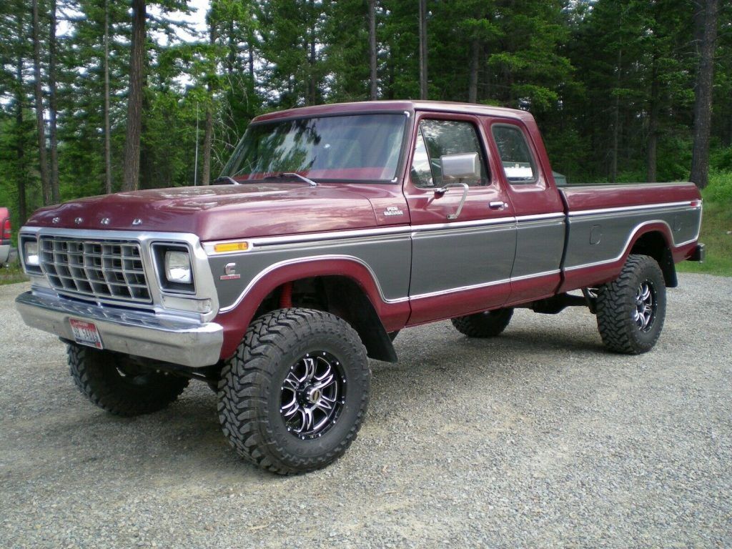 nicely modified 1979 Ford F 250 Custom pickup lifted
