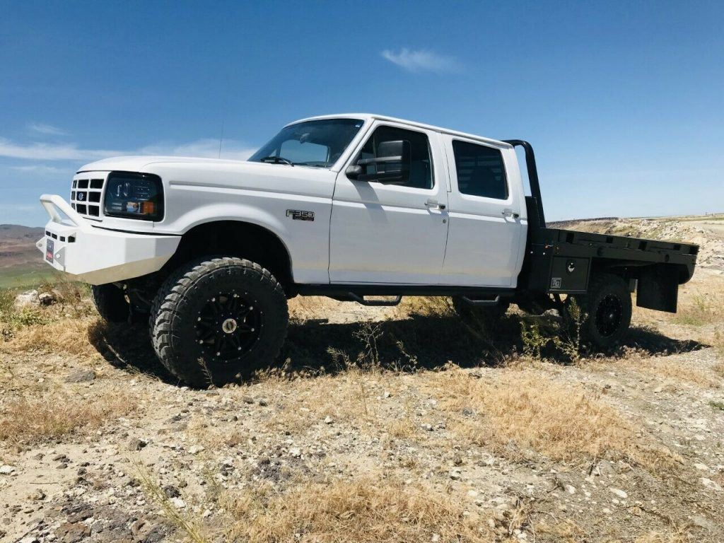 very nice 1996 Ford F 350 XLT lifted