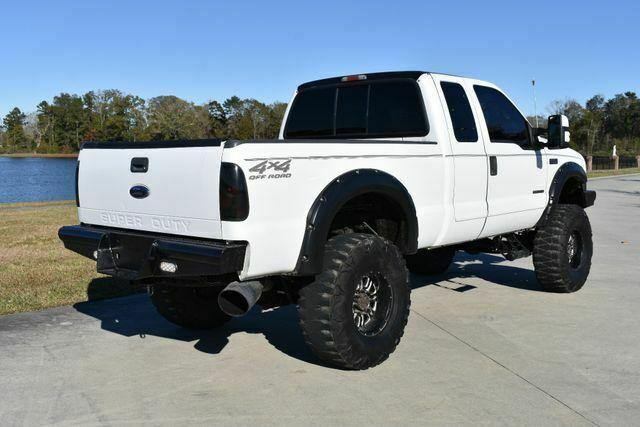 great shape 2001 Ford F 250 Lariat lifted