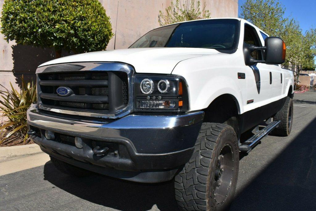 upgraded 2003 Ford F 350 Lariat lifted