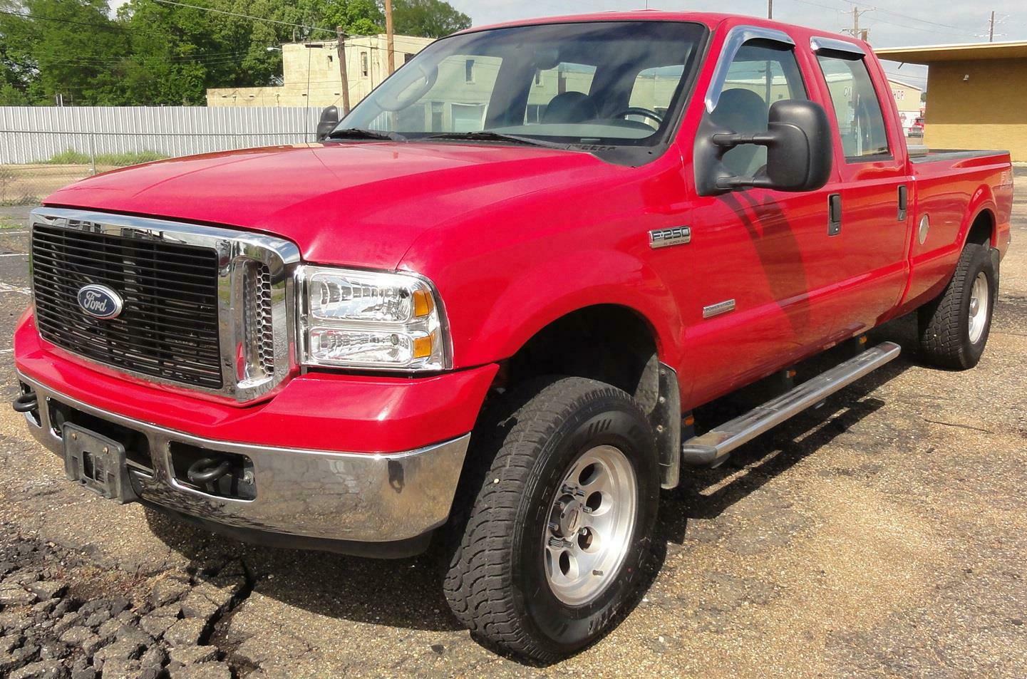 very nice 2006 Ford F 250 Xl/xlt lifted for sale