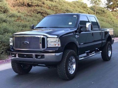 garage kept 2006 Ford F 250 Lariat lifted for sale