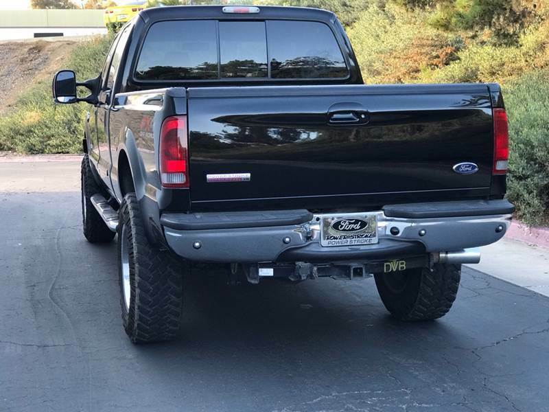 garage kept 2006 Ford F 250 Lariat lifted