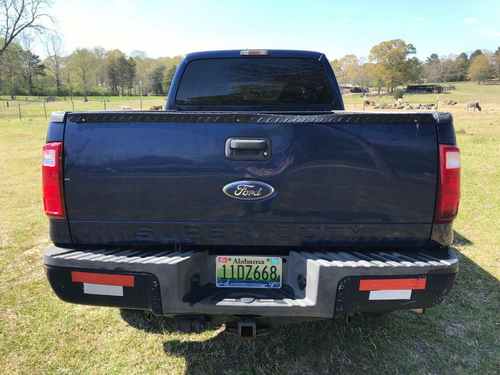 absolutely no issues 2008 Ford F 350 Xl pickup lifted