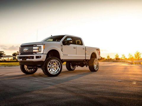 fully loaded 2019 Ford F 350 Platinum lifted for sale