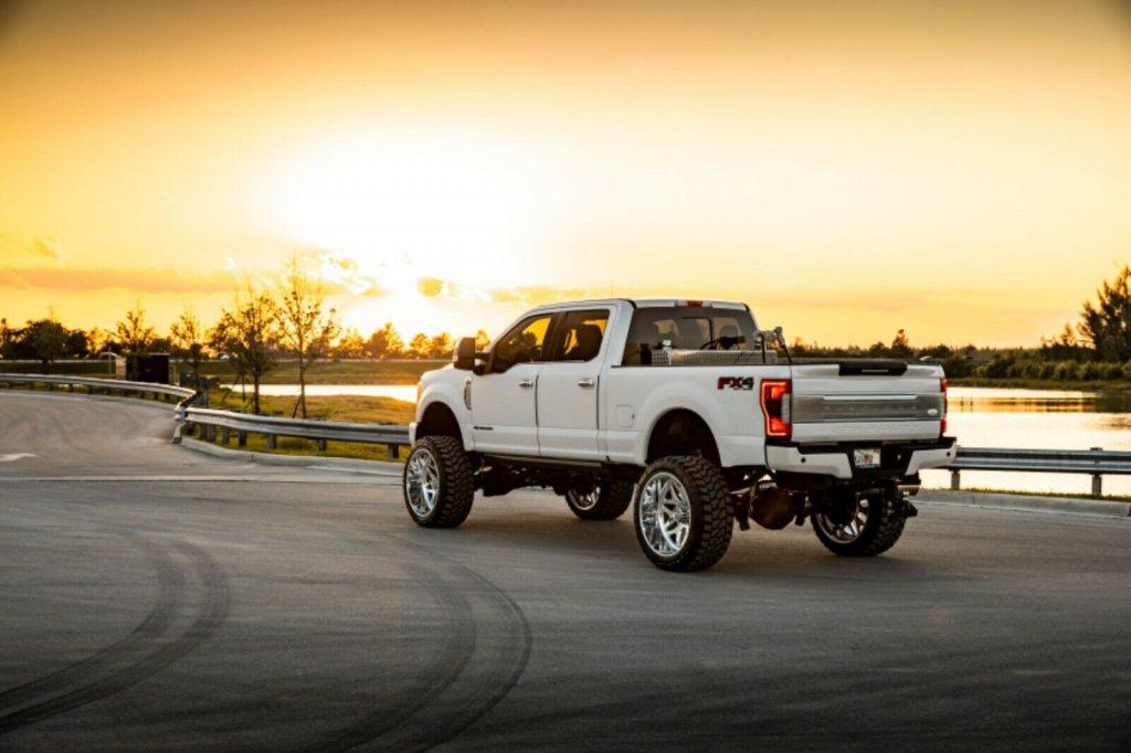 fully loaded 2019 Ford F 350 Platinum lifted