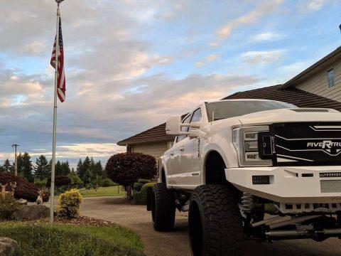 loaded badass 2018 Ford F 250 PLATINUM lifted for sale