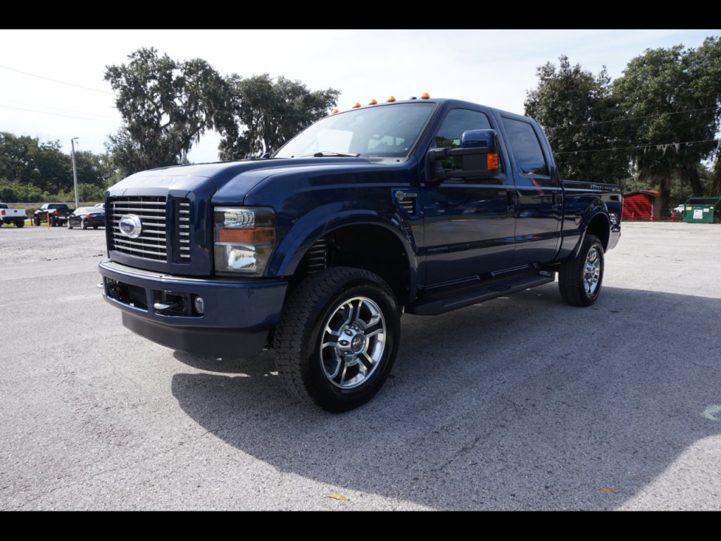 low miles 2009 Ford F 250 Harley Davidson Super DUTY lifted