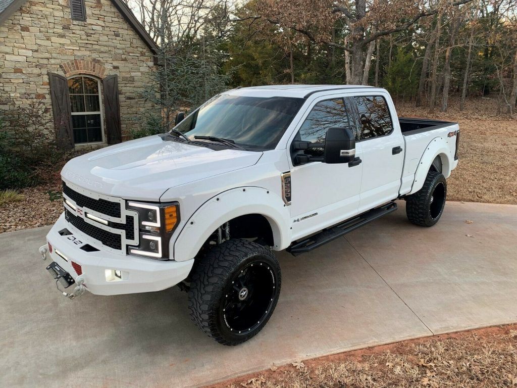sharp 2018 Ford F 250 XLT lifted