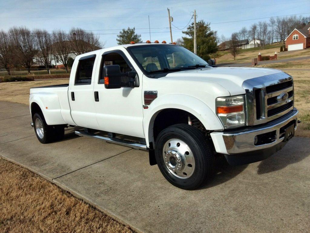 well equipped 2008 Ford F 450 Lariat lifted