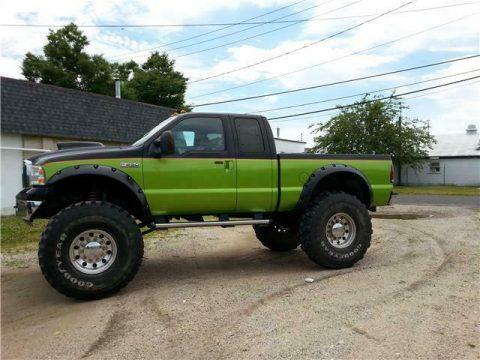 well modified 2006 Ford F 250 XL lifted for sale