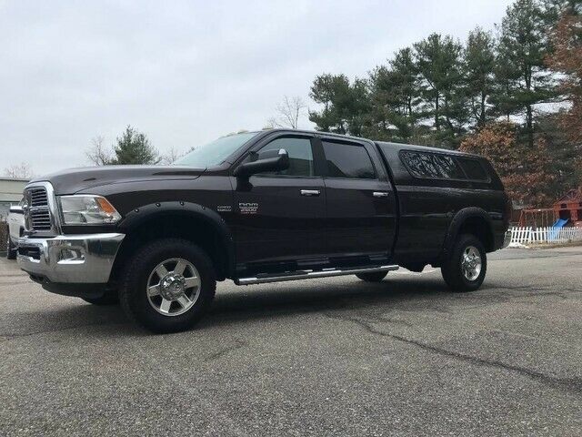 nice and clean 2010 Dodge Ram 2500 SLT 8 Ft Bed lifted