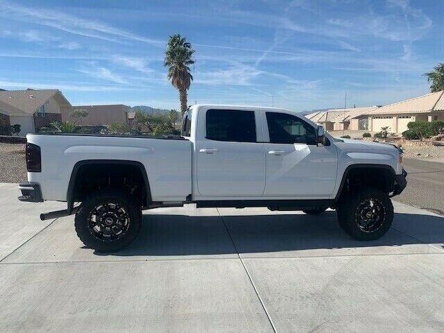 awesome 2016 GMC Sierra 2500 lifted