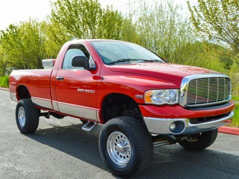 fully loaded 2004 Dodge Ram 2500 lifted for sale