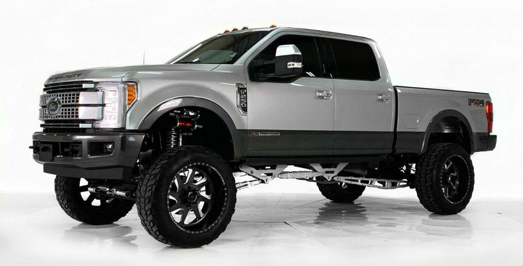 oustanding 2017 Ford F 250 Platinum lifted