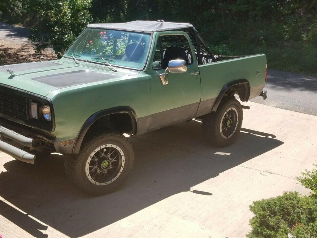 rare 1978 Dodge Ramcharger 4×4 lifted
