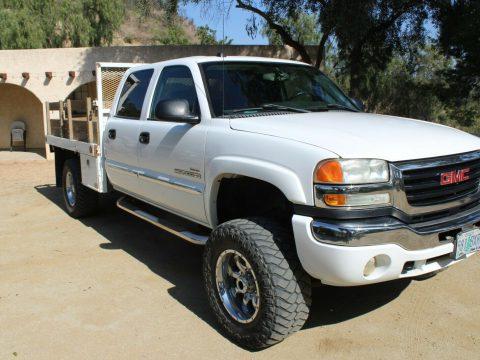 well equipped 2005 GMC Sierra 2500 SLT HD lifted for sale