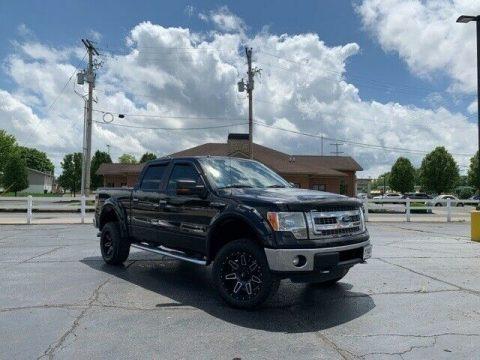 great shape 2013 Ford F 150 XLT lifted for sale
