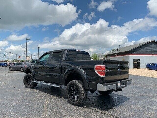 great shape 2013 Ford F 150 XLT lifted