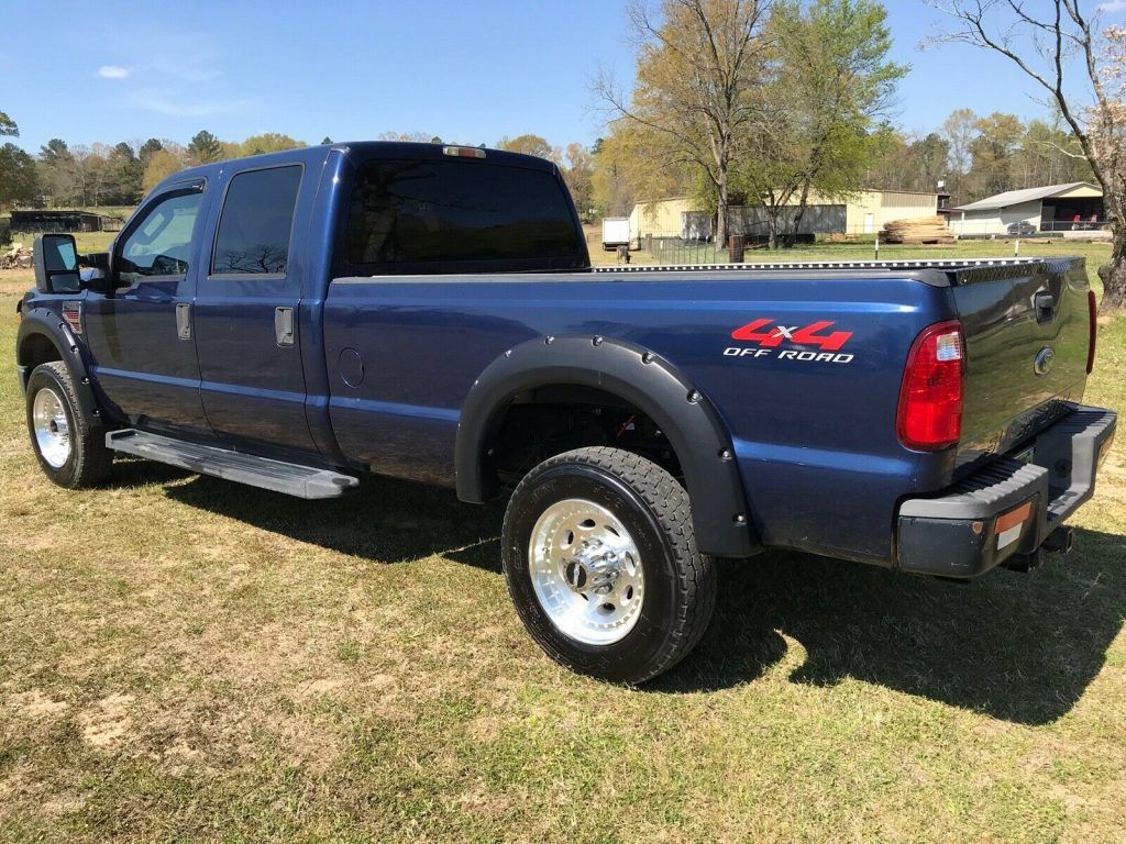 no issues 2008 Ford F 350 Xl lifted