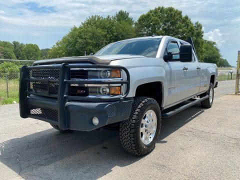 loaded 2015 Chevrolet Silverado 3500 LT lifted for sale