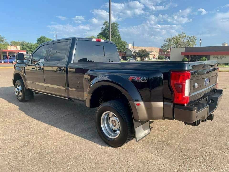 loaded with goodies 2017 Ford F 350 Powerstroke Diesel lifted