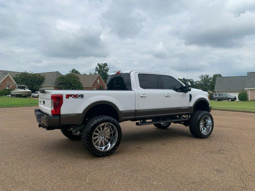 well maintained 2017 Ford F 250 KING RANCH lifted