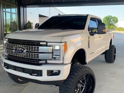 fully loaded 2019 Ford F 250 Platinum Ultimate lifted for sale