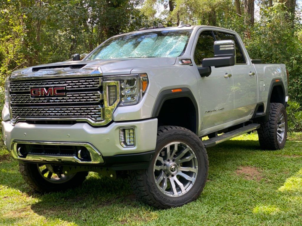 loade with goodies 2020 GMC Sierra 2500 lifted