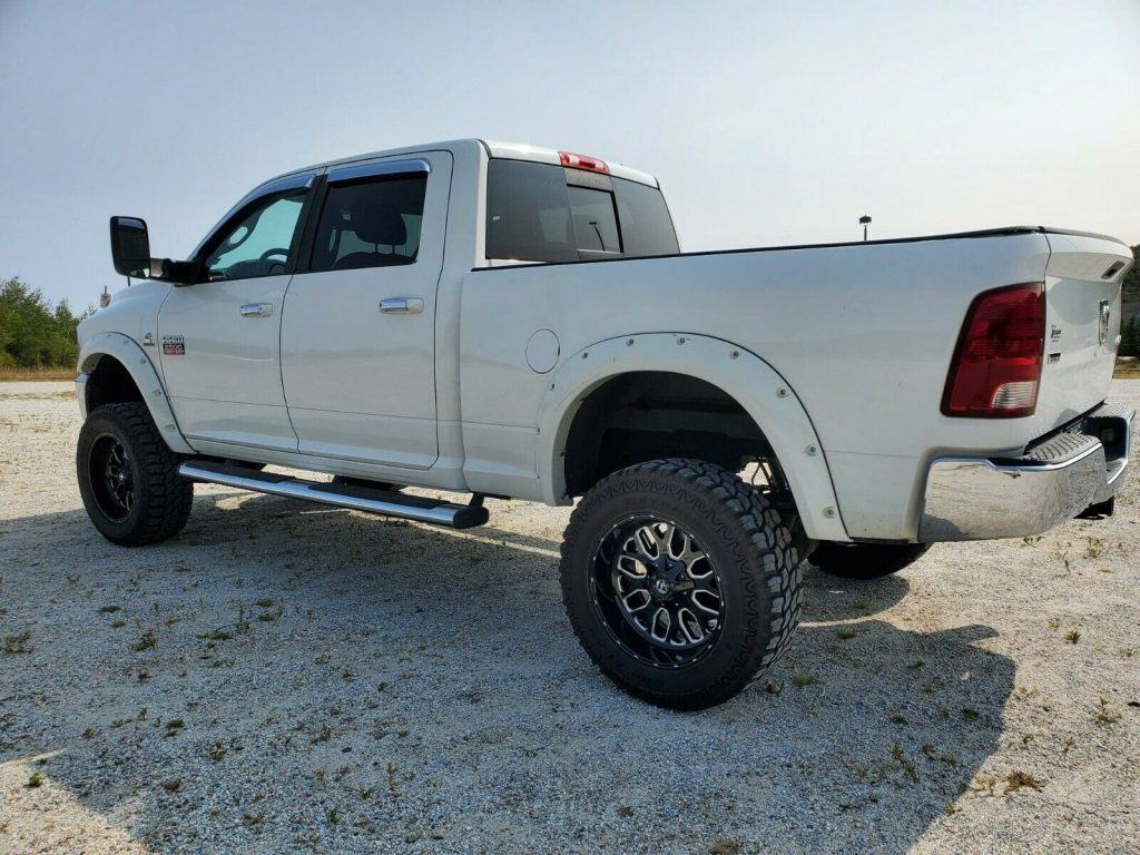 well maintained 2010 Dodge Ram 2500 lifted