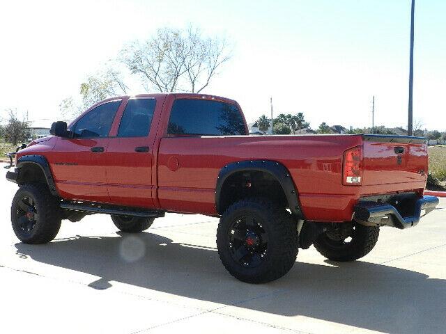 well equipped 2005 Dodge Ram 2500 SLT lifted
