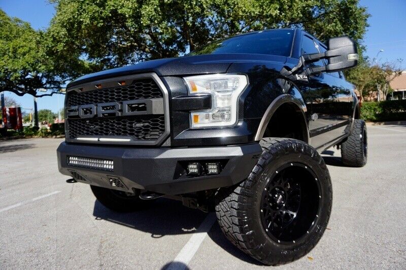loaded 2015 Ford F-150 Supercrew King Ranch lifted