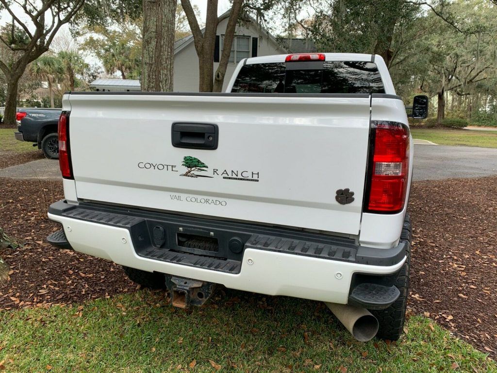 2015 GMC Sierra 2500 HD Denali lifted [loaded with every option]