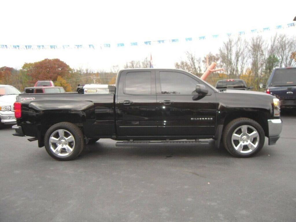 well equipped 2016 Chevrolet Silverado 1500 LT lifted