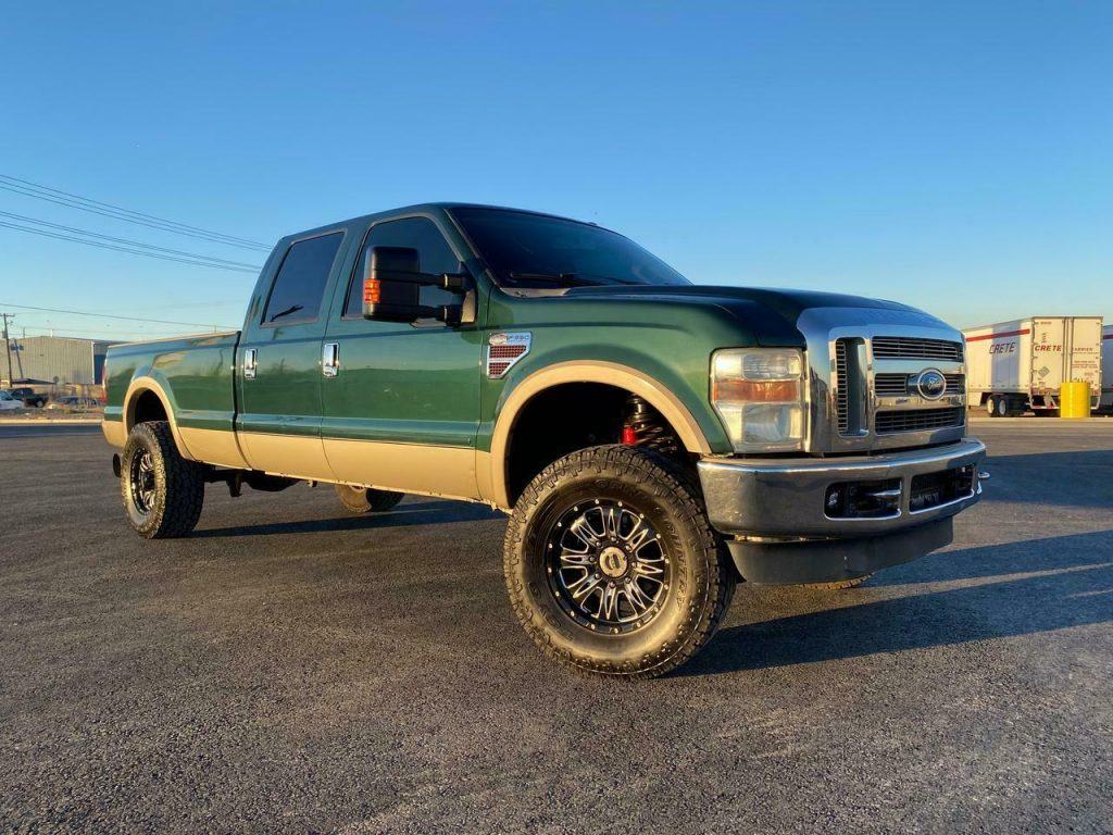 2010 Ford F-350 King Ranch lifted [fully deleted]