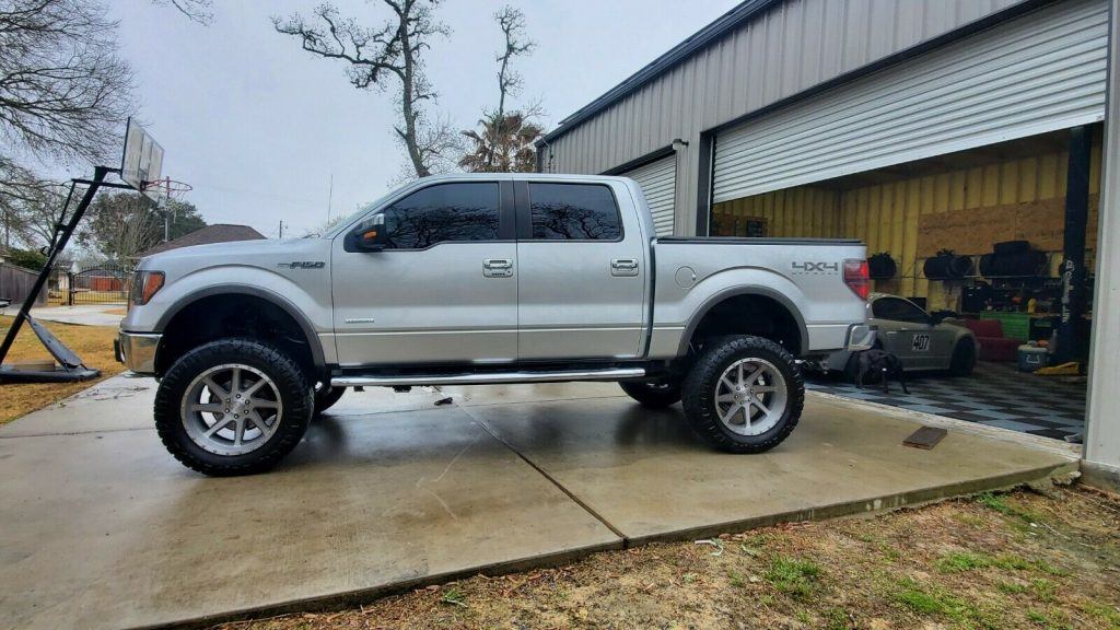 2012 Ford F-150 Lariat lifted [renewed and upgraded]