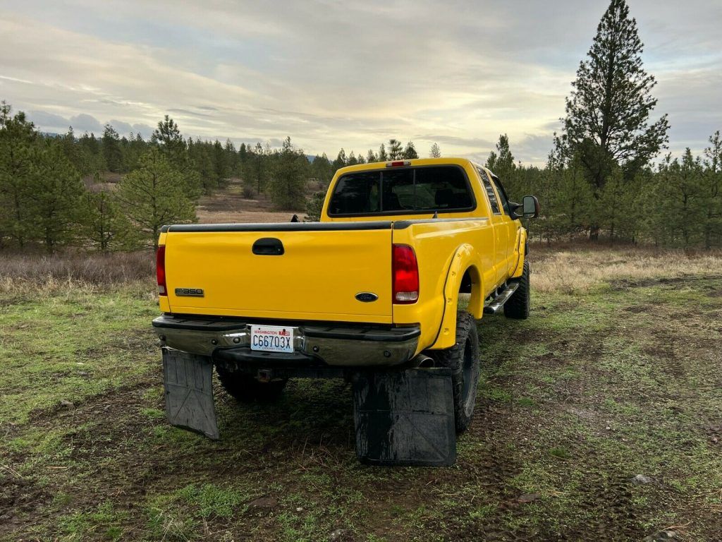 2006 Ford F-350 SRW Super DUTY lifted [rare limited edition]
