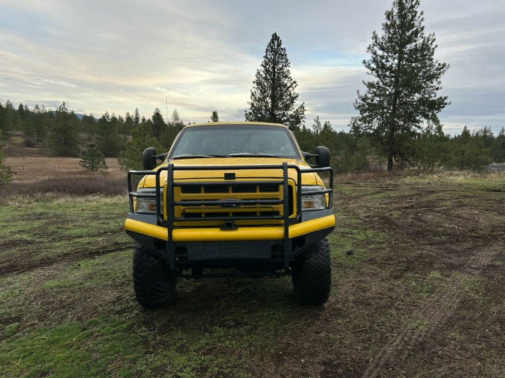 2006 Ford F-350 SRW Super DUTY lifted [rare limited edition]