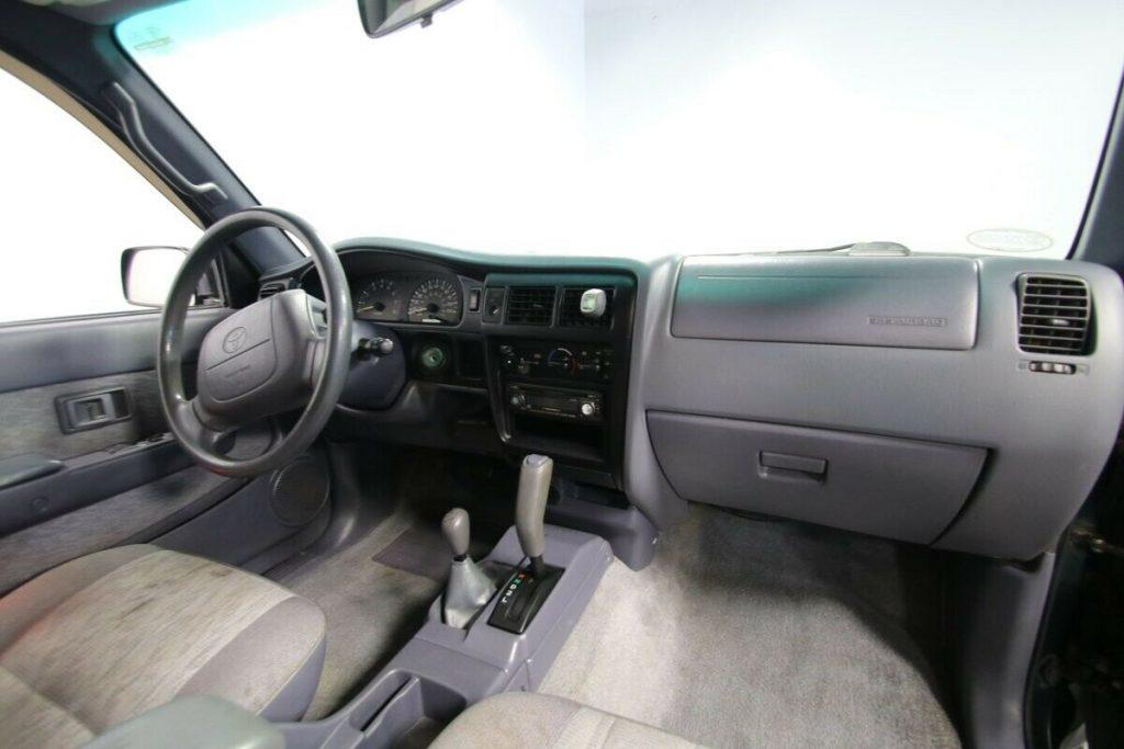 1999 Toyota Tacoma Xtra Cab 4×4 lifted [robust and realiable companion]