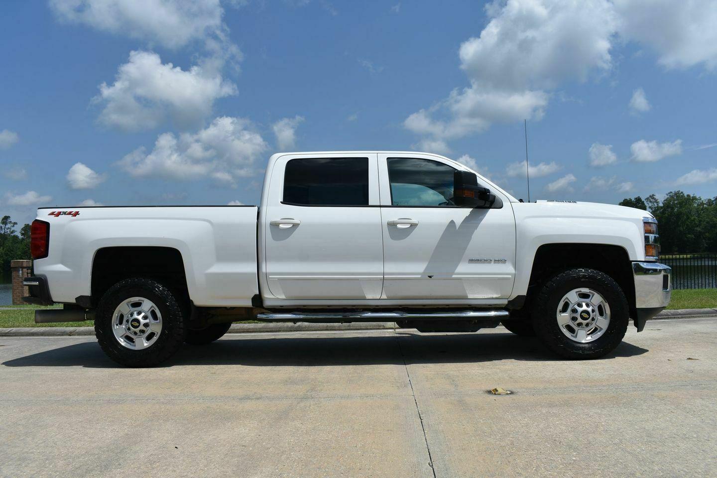 2019 Chevrolet Silverado 2500 LT lifted [great shape] for sale